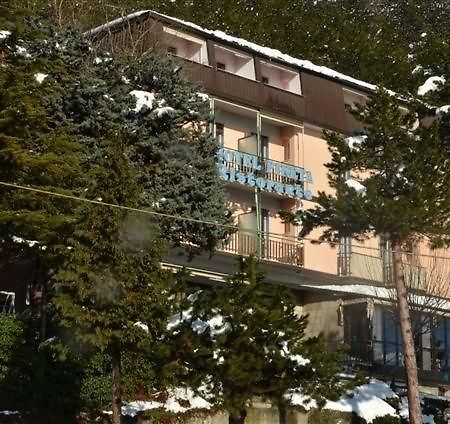 Loiano Hotel Pineta מראה חיצוני תמונה